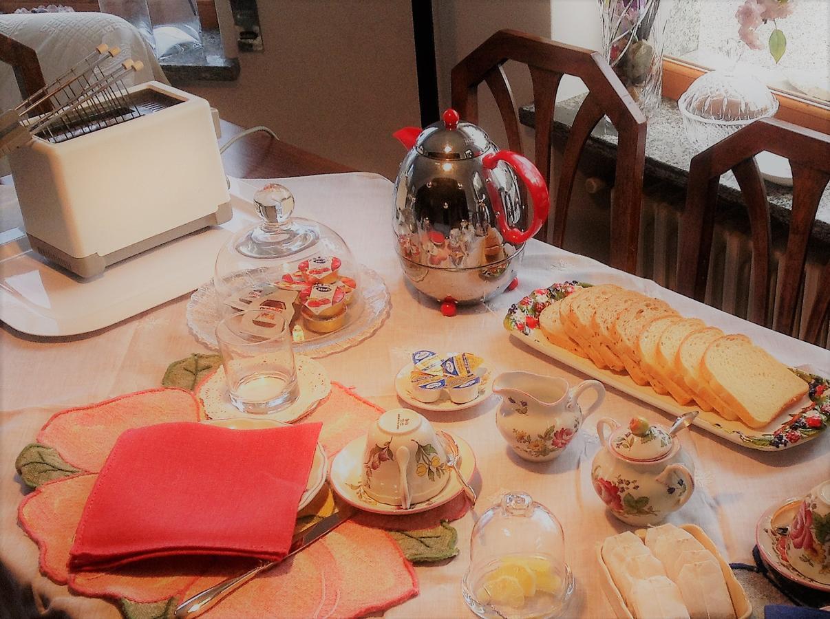 Gignese Il Gelsomino Bed & Breakfast エクステリア 写真